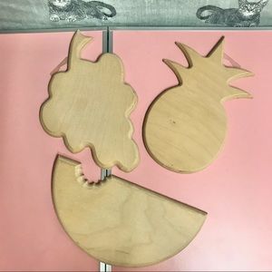 4/$10!!Wood craft fruit bundle